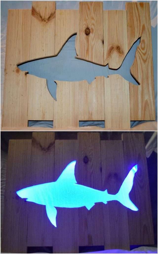 Shark Pallet Light