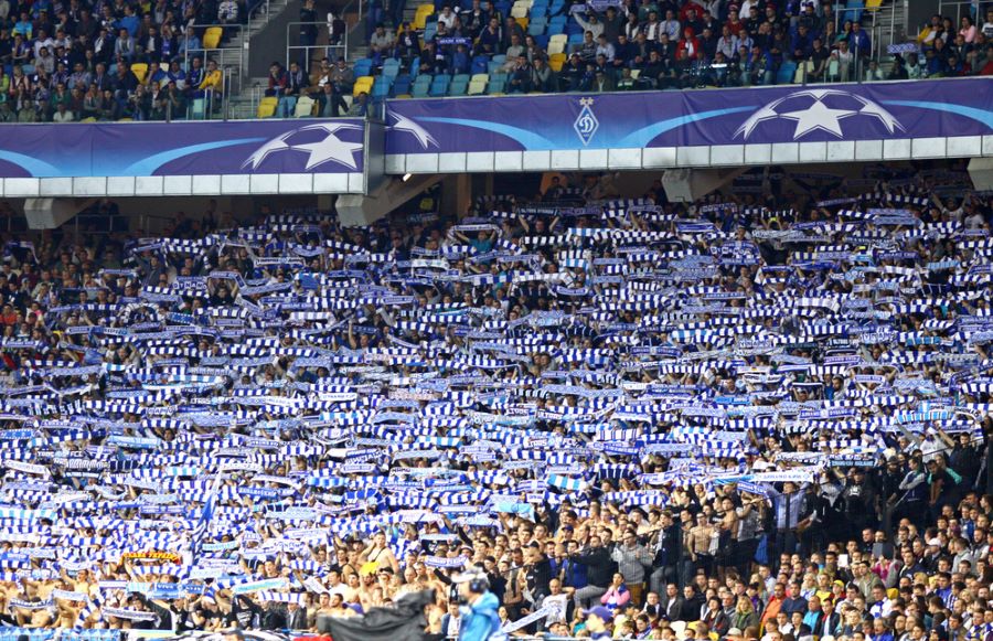FC Dynamo Kyiv fans with Scarves